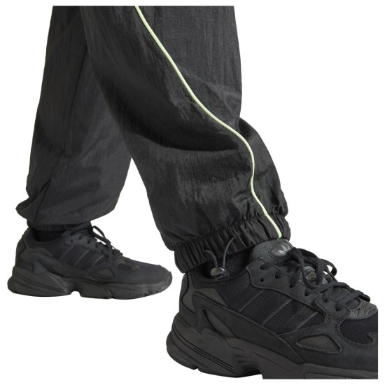 Adidas Γυναικείο παντελόνι φόρμας FR PARACHT PANT